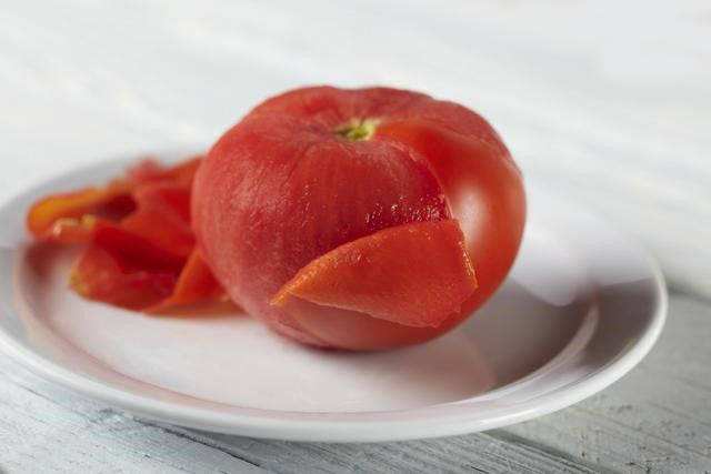 微波爐剝西紅柿皮.jpg
